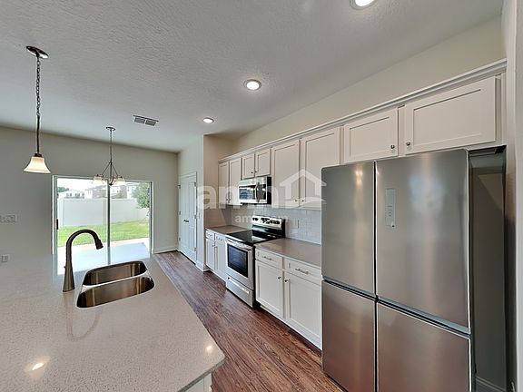 4th image of 6205 Little Bluff Cir