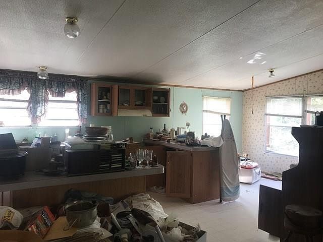2nd image of 143 Hancock Rd