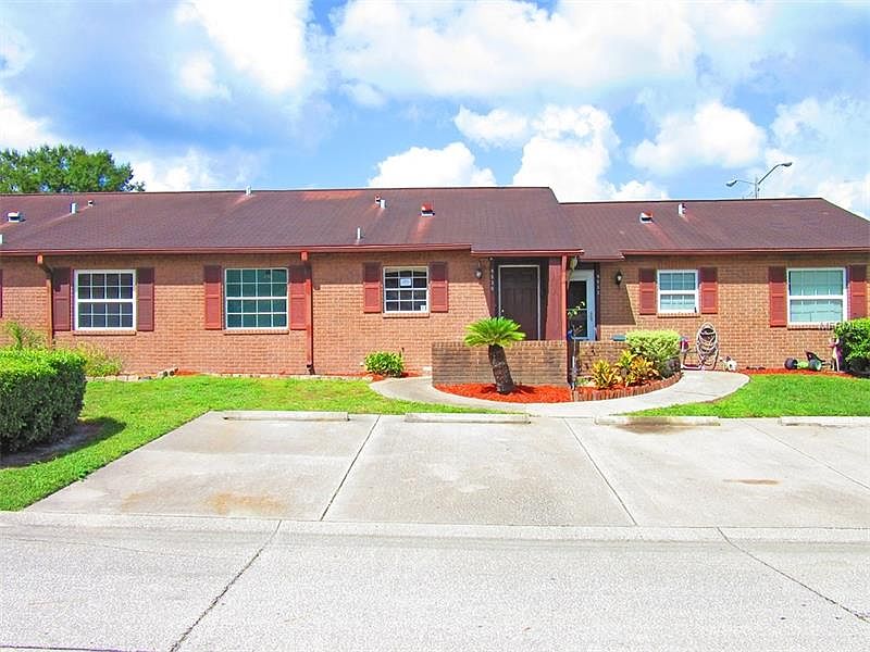 1st image of 9530 Lake Park Dr #9530
