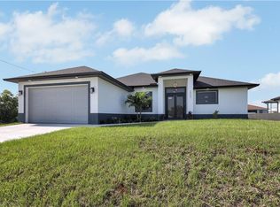 2903 22nd St SW, Lehigh Acres, FL 33976