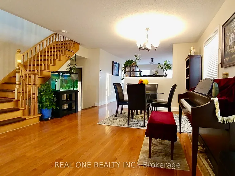 667 Bennett Blvd — Photo 3