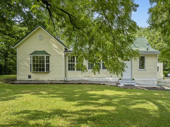 537 W Dade 176, Lockwood, MO 65682