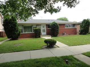9333 Kostner Ave, Skokie, IL 60076