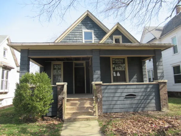 410 N Monroe St, Clinton, IL 61727