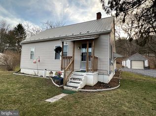 26207 Great Cove Rd, Mc Connellsburg, PA 17233