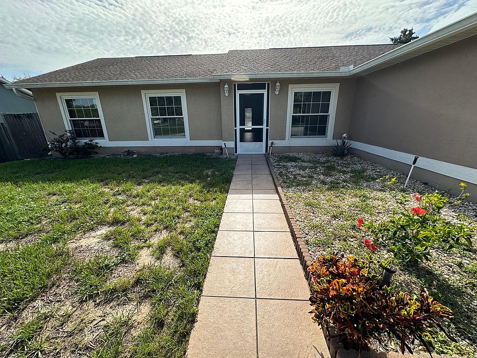 1st image of 11642 Crescent Pines Blvd