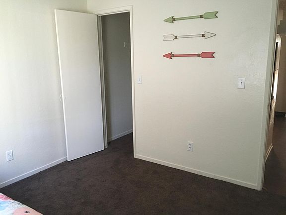 3rd image of 1003 N Peach Ave APT 222