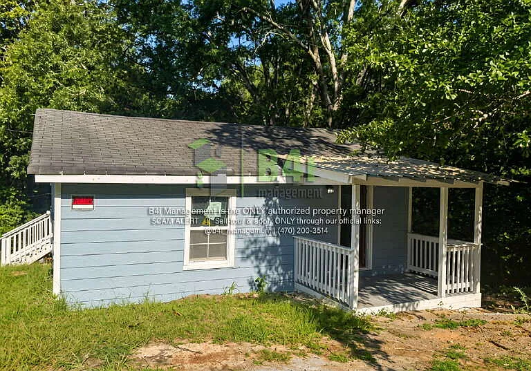 217 Banks St — Photo 4