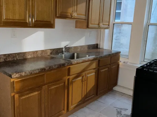 248 E 92nd St APT 1, Brooklyn, NY 11212