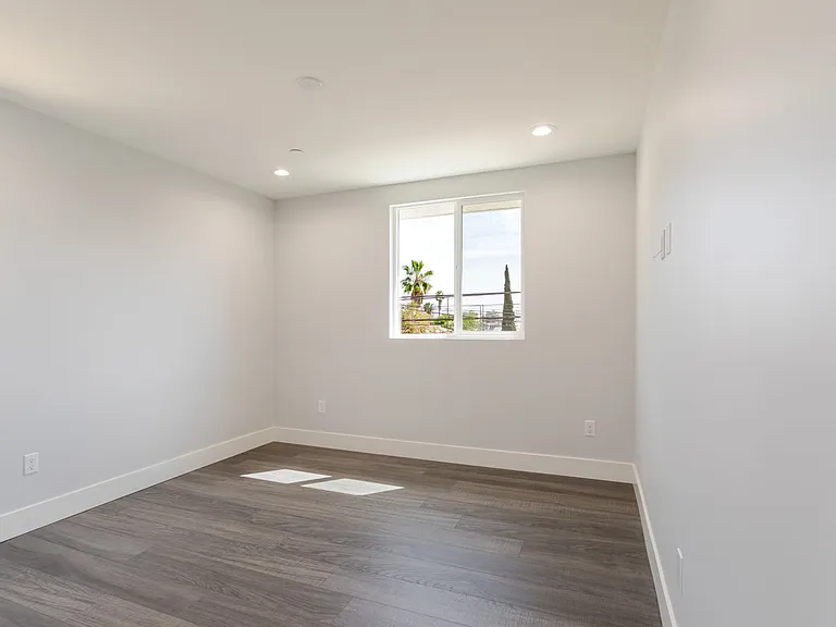 13768 Judd St #1/2 — Photo 15