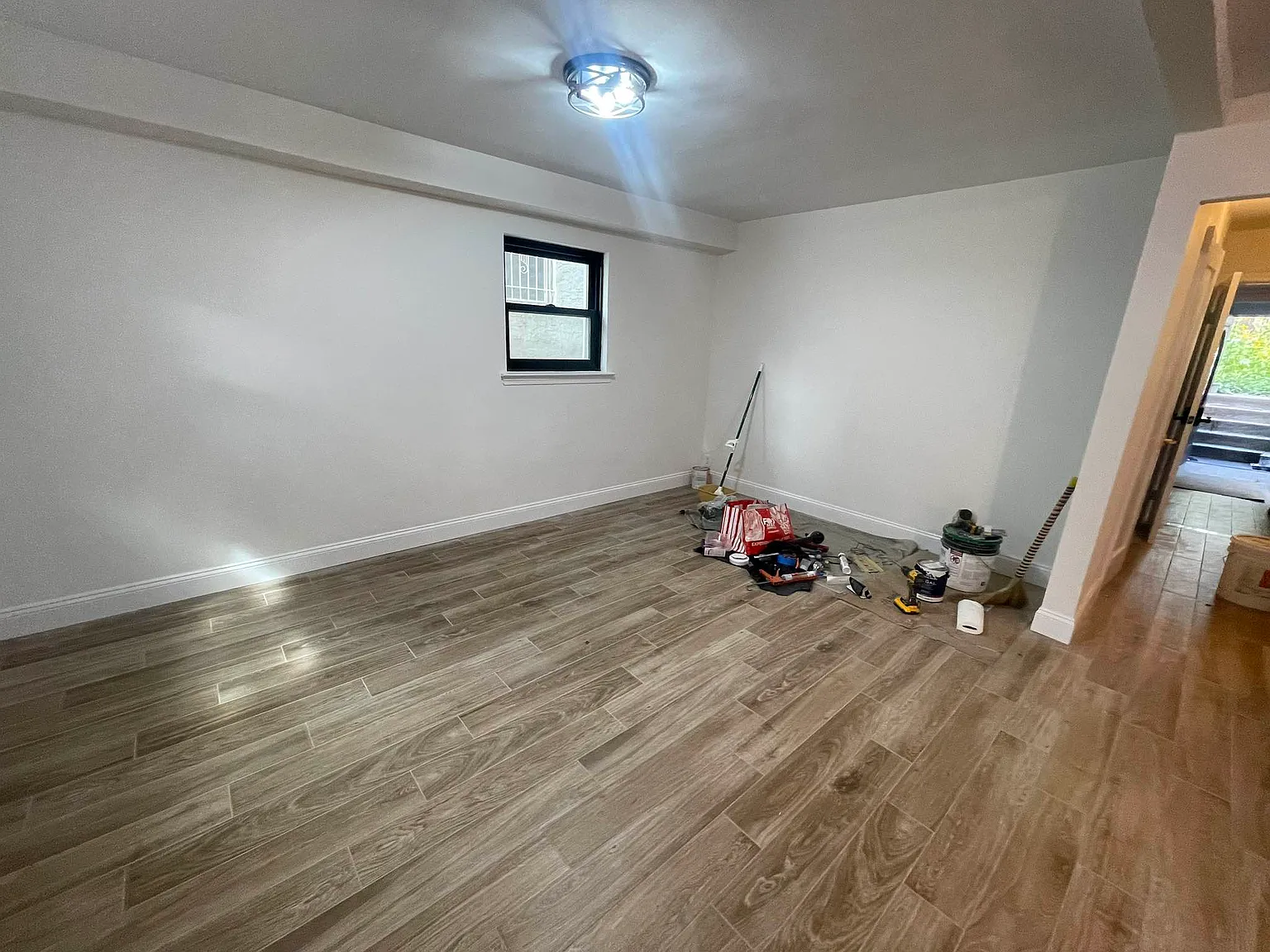 19-10 Astoria Park South — Photo 4