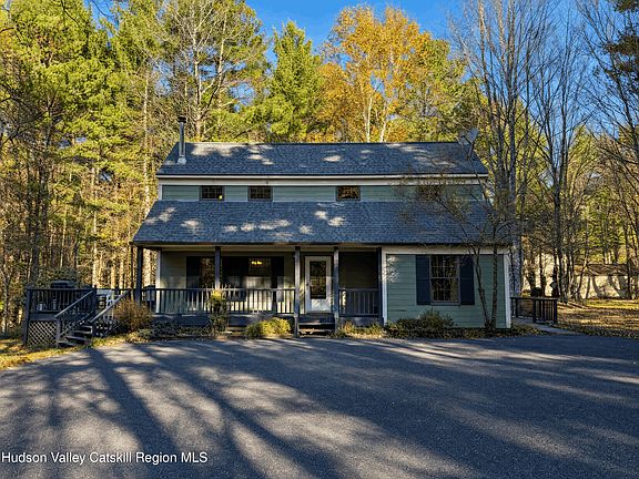 2nd image of 125 Vining Road