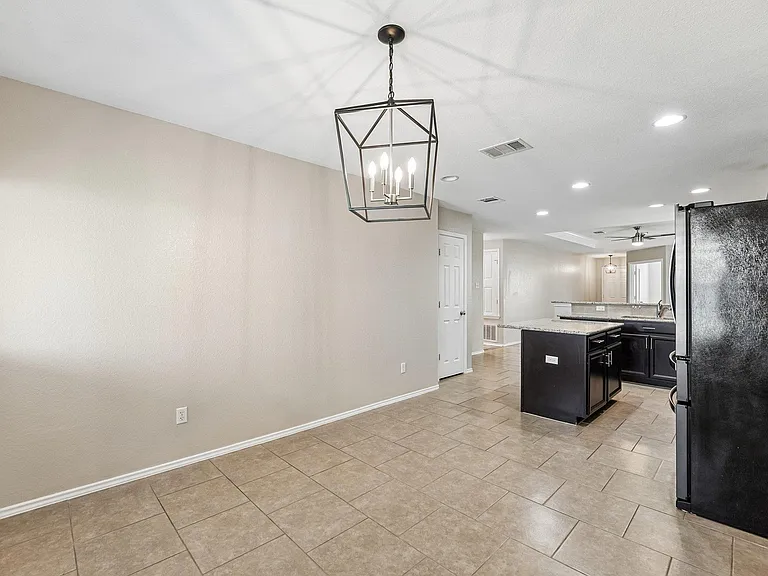 9209 Bowfield Dr — Photo 11