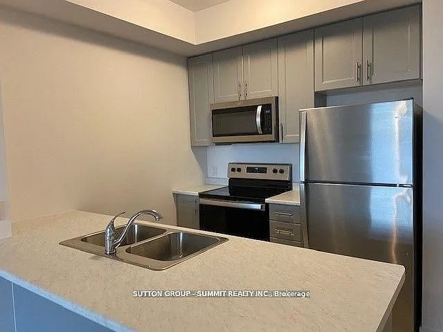 450 Dundas St E #617 — Photo 10
