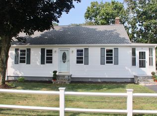 33 Marshall St, Tewksbury, MA 01876