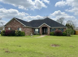 8166 S Wind Dr W, Irvington, AL 36544