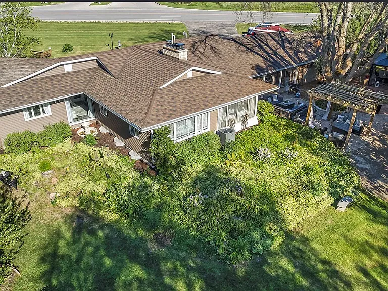 N5214 State Road 175 — Photo 3