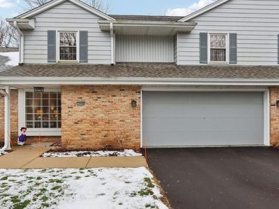 18985 Wilderness COURT #B, Brookfield, WI, 53045