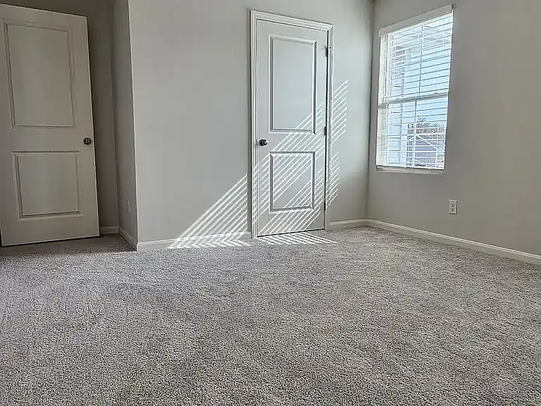 105 Gaston Cir — Photo 37