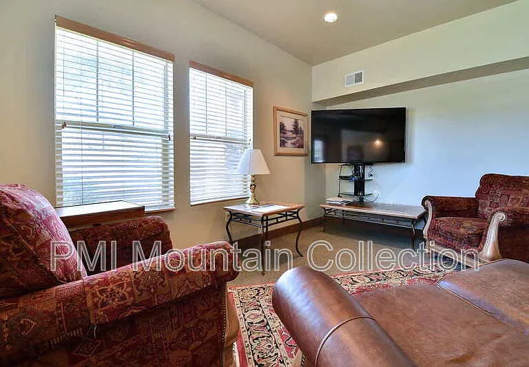 1797 W Fox Bay Dr #201 — Photo 6
