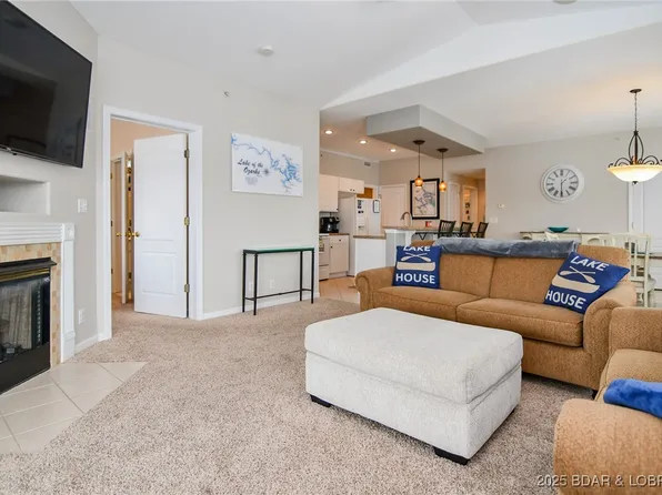 12 Monarch Cove Ct Unit 6A, Lake Ozark, MO 65049