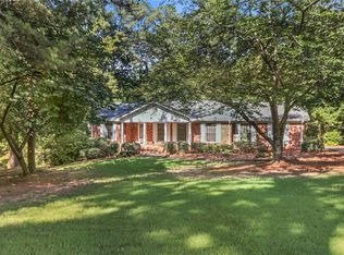 155 Jade Cove Dr, Roswell, GA 30075