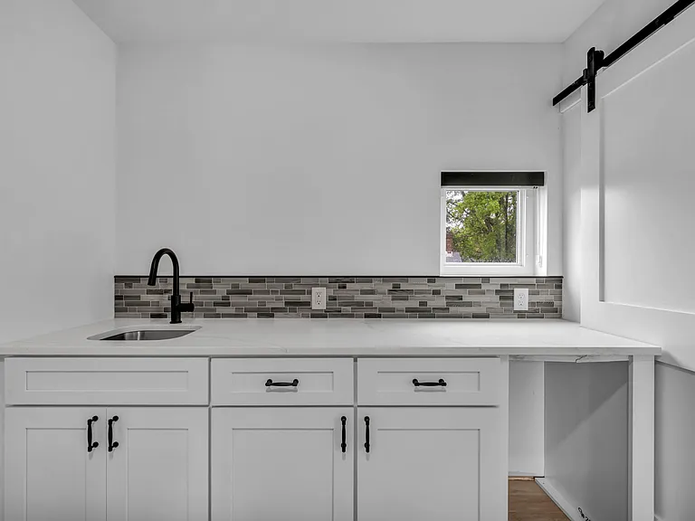 1831 Brevier Ave #2 — Photo 7
