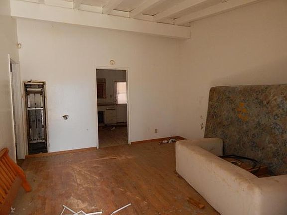5th image of 611 W Avenue H12 #W
