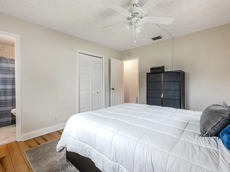 4317 Applecrest Dr — Photo 19