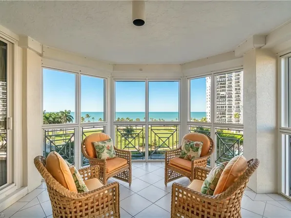 4021 Gulf Shore BLVD N #506, NAPLES, FL 34103