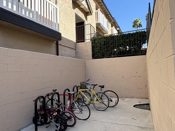 Almansor Villa Apartments, 401 Almansor St #401H, Alhambra, CA 91801