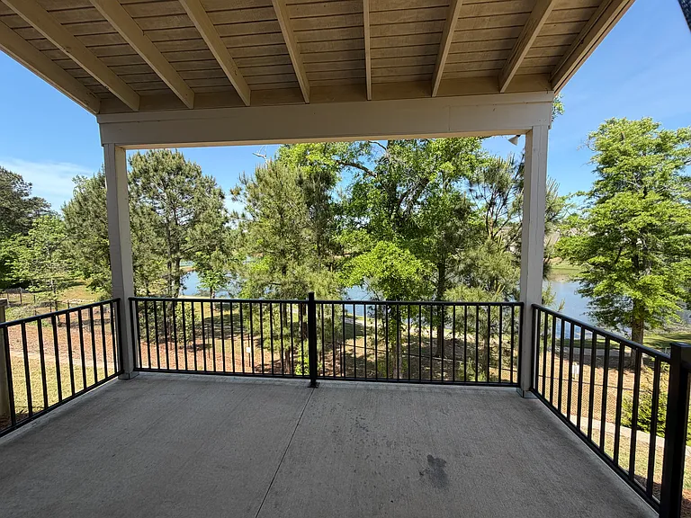 598 Waterpoint Way — Photo 3