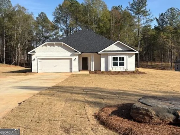 553 Eagle Heights Dr, Maysville, GA 30558