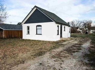 1004 14th St, Wheatland, WY 82201