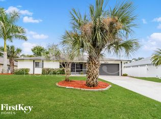 2543 SE 25th Ave, Cape Coral, FL 33904