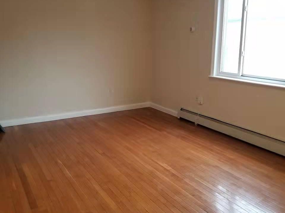 1st image of 6712 213th St
