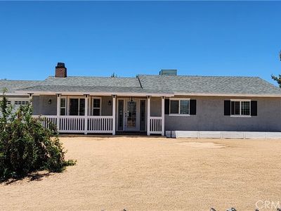 22690 Motnocab Rd, Apple Valley, CA, 92307
