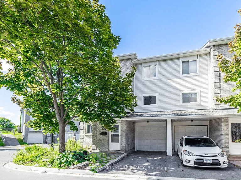 100 William Curtis Cir — Photo 3