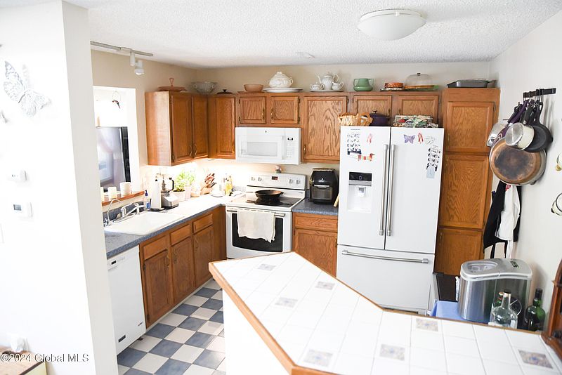 5th image of 87 Stoney Creek Drive
