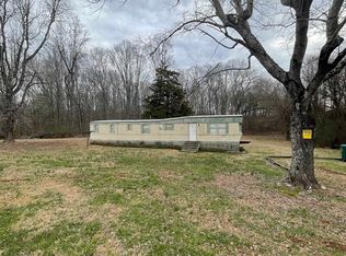 434 Lockhart Ln, Blacksburg, SC 29341