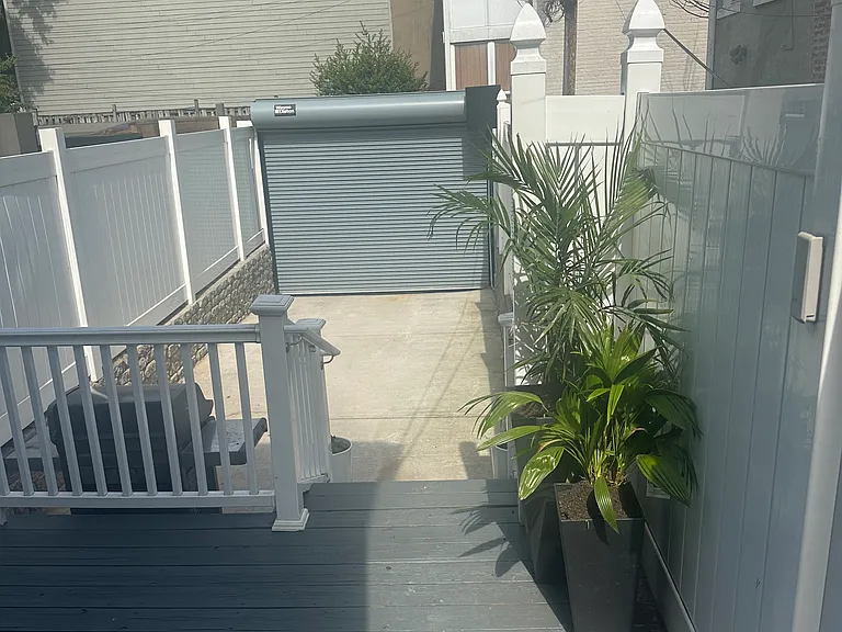 3207 Sherman Ave NW — Photo 10