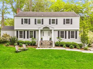 94 Glen Drive, New Canaan, CT 06840