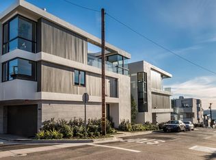 404 27th St, Manhattan Beach, CA 90266