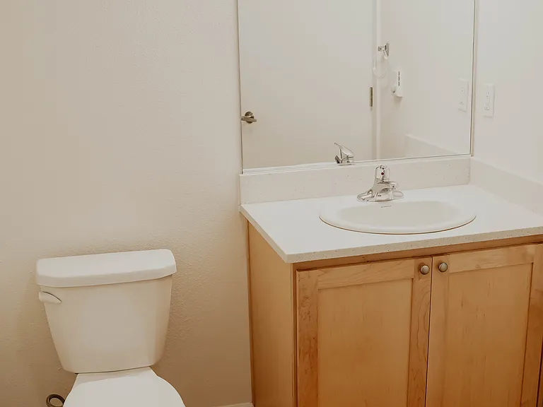 Pacific Rim Apartments — Photo 11