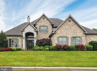 1128 Hogans Cv, York, PA 17404