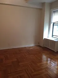 Rented by Roberto Guilbet, LREB