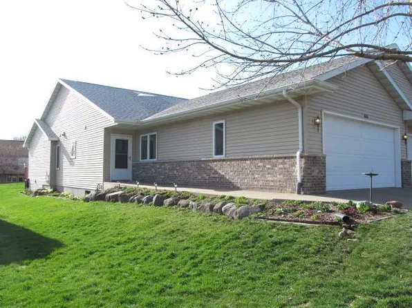 406 Michele Street, Mount Horeb, WI 53572