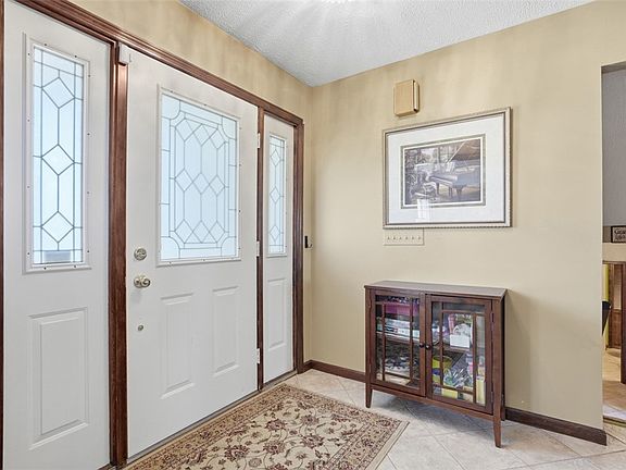 5th image of 6073 Morrow Rd