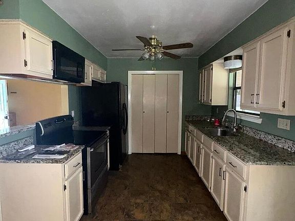 5th image of 2165 WESTVIEW
