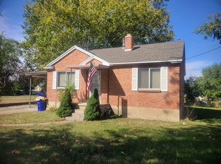 472 S Main St, Centerville, UT 84014